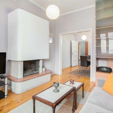 Beautiful Business Apartment- Top Center By Flat Mаnager Sofia Bagian luar foto